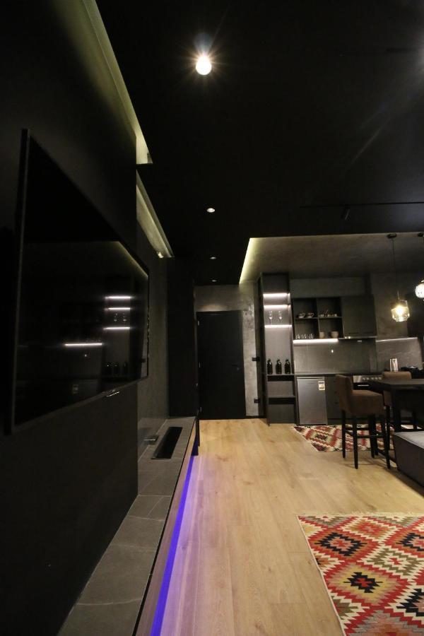 King'S Apartment Korce Luaran gambar