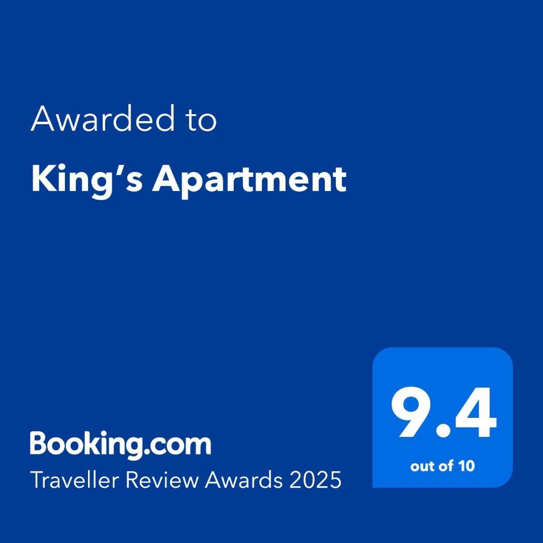 King'S Apartment Korce Luaran gambar